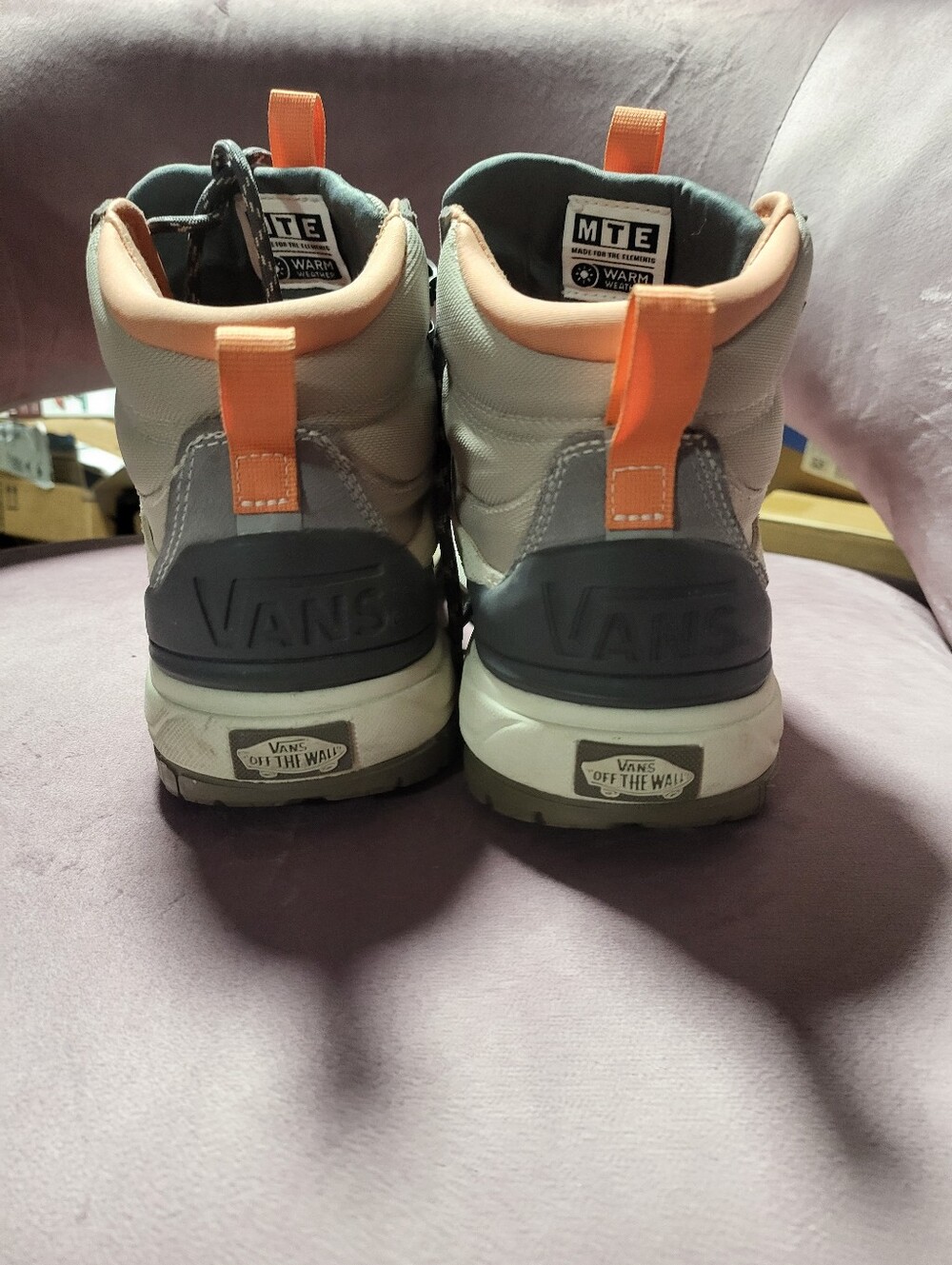 Vans Women's Ultrarange EXO HI Gore-Tex MTE-2 Hiking Shoes - women's size 9.5 - Picture 7 of 11